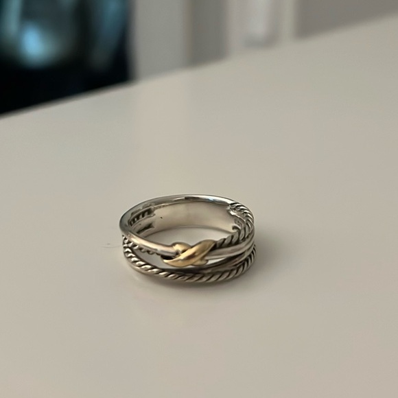 David Yurman Crossover X Ring in Sterling Silver and 18K Yellow Gold - Picture 2 of 3
